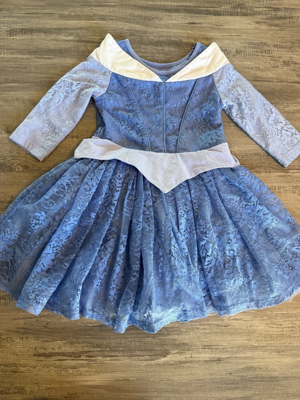 Taylor Joelle Lace Blue Aurora Dress 4/5